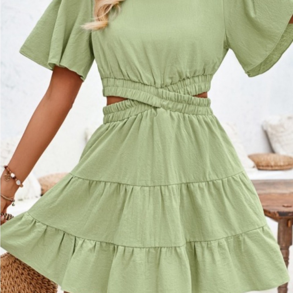 Elegant Green Tiered Dress